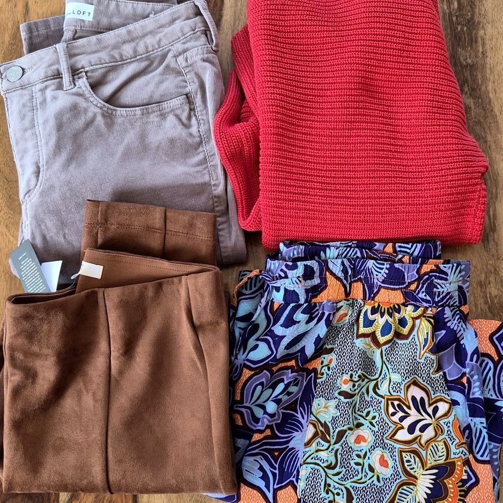 Loft 4pc Bundle (2) Pants, Skirt & Sweater Sz Medium